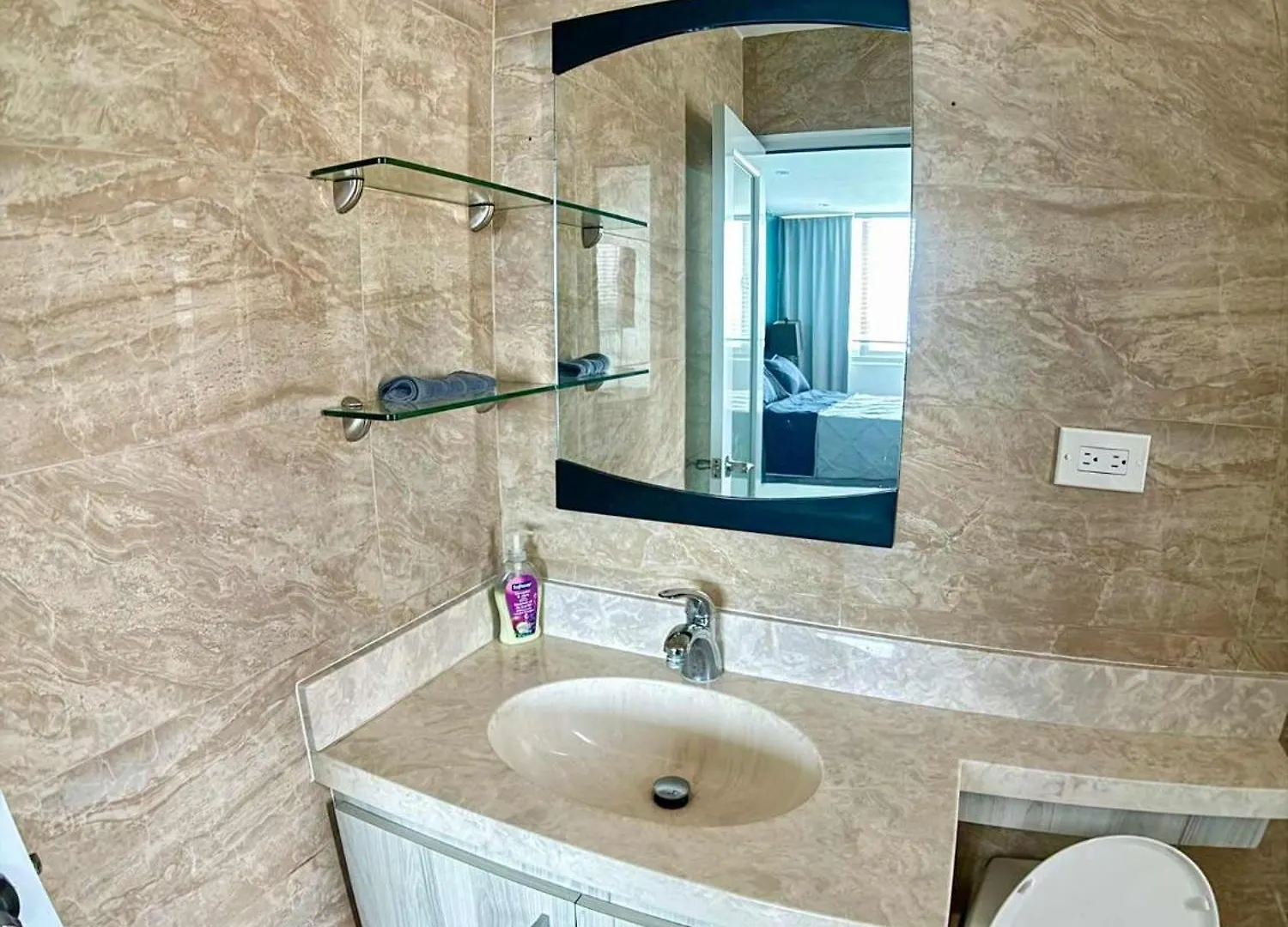 Lejlighed Condado Beachfront- Perfect For Families! San Juan